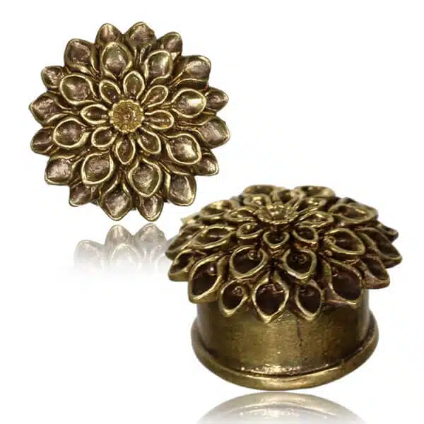 Flower Brass Plug