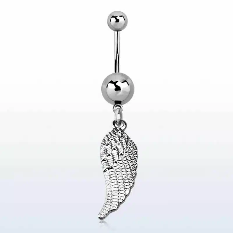 Dangling Bird Wing Navelpiercing