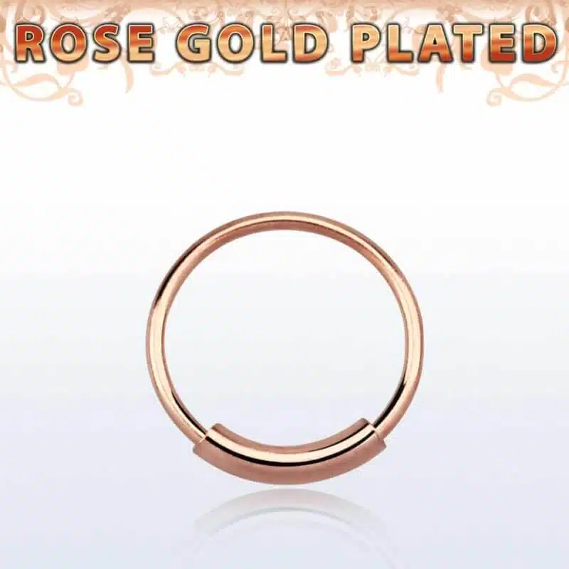 Näspiercing i 925 silver med plätering i roséguld