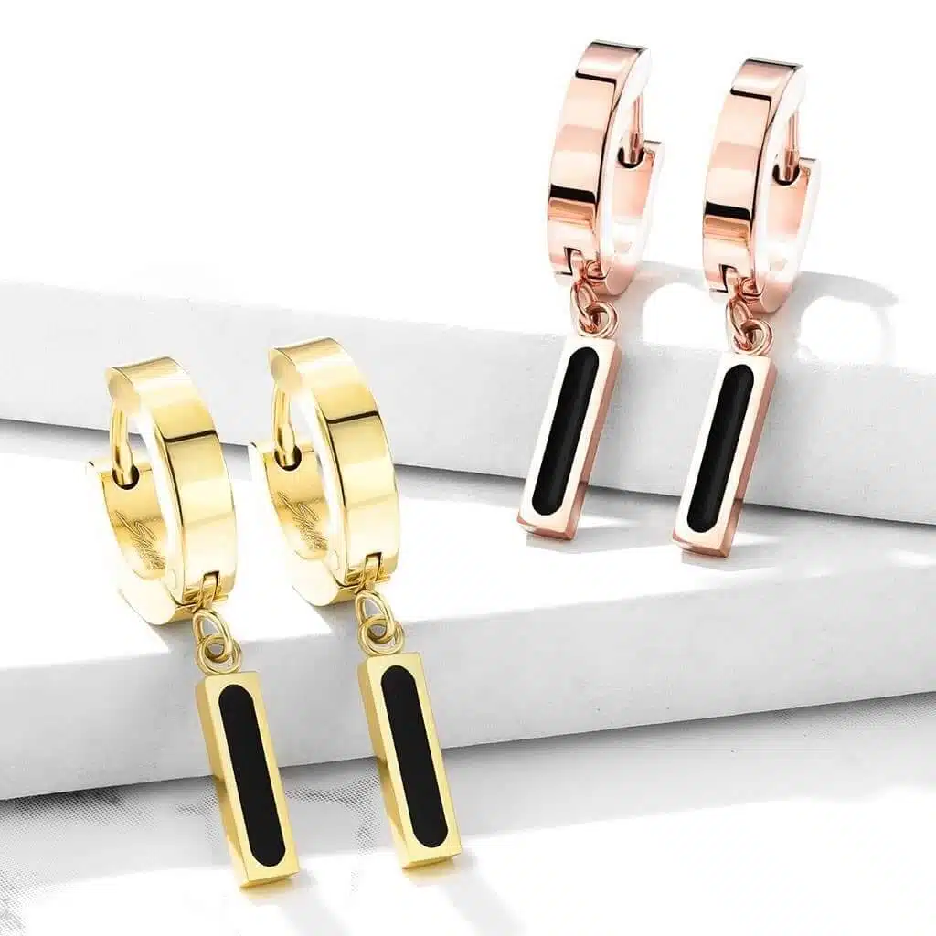 Hinged Hoop Earring and Rectangular Bar with Black IP Center Dangle - Bild 2